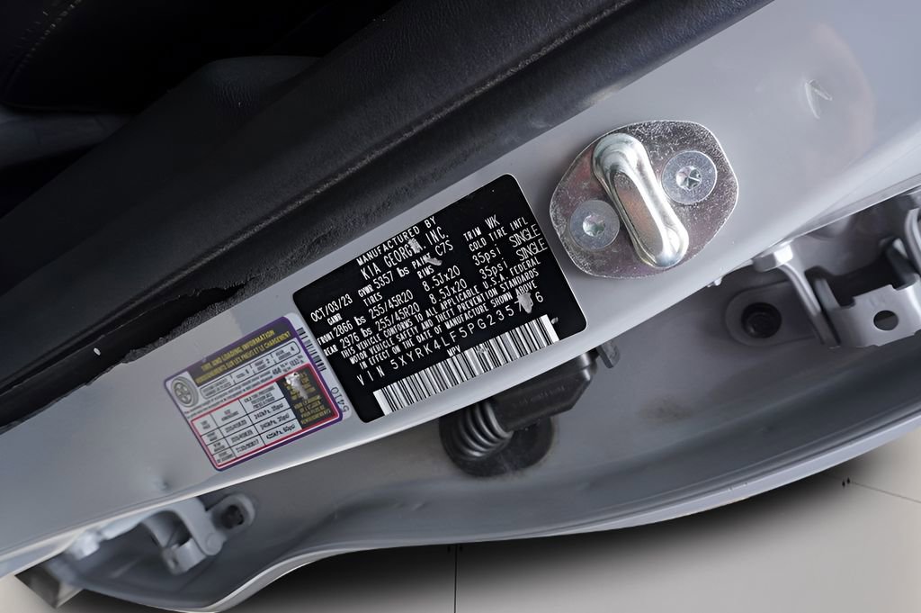 Used 2023 Kia Sorento SX FWD image 43