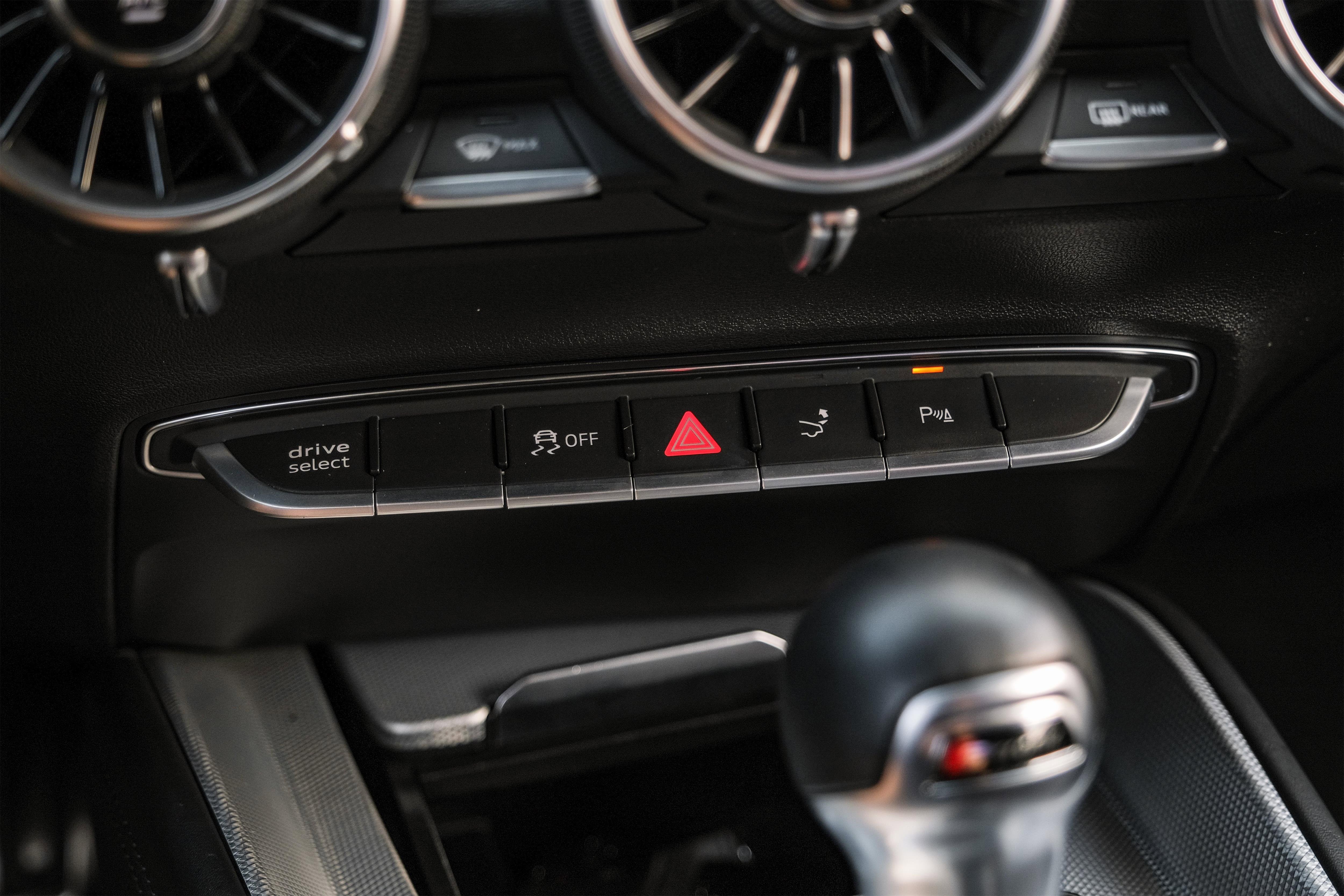 Used 2017 Audi TT 2.0T w/ Technology Package image 28