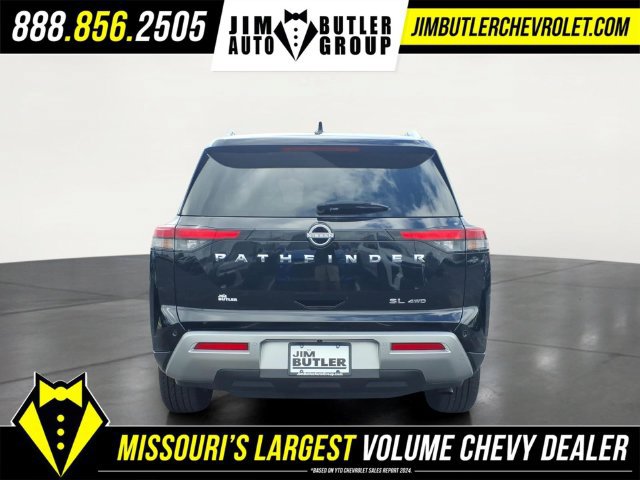 Used 2025 Nissan Pathfinder SL AWD/4WD image 23