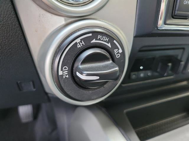 Used 2018 Nissan Titan PRO-4X w/ Pro-4x Utility Package image 11
