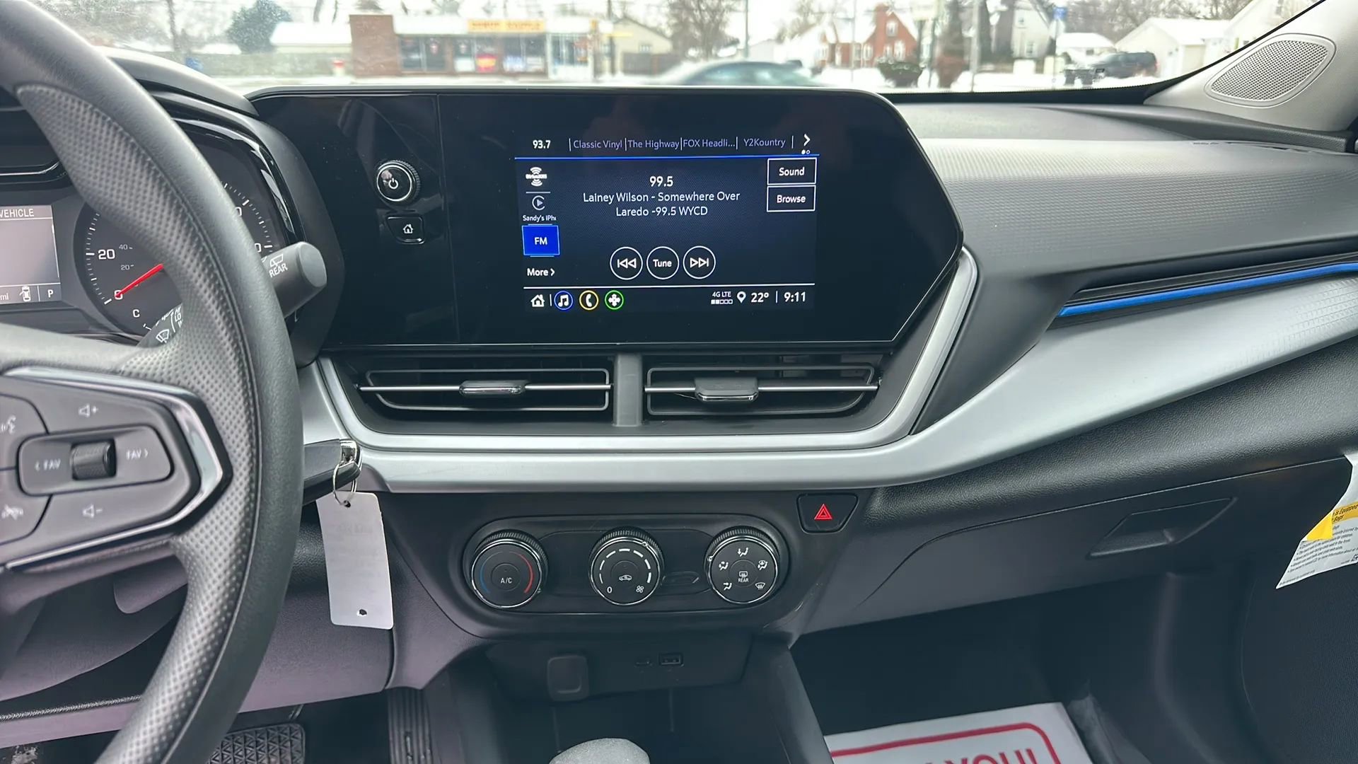 Used 2025 Chevrolet Trax LS image 12