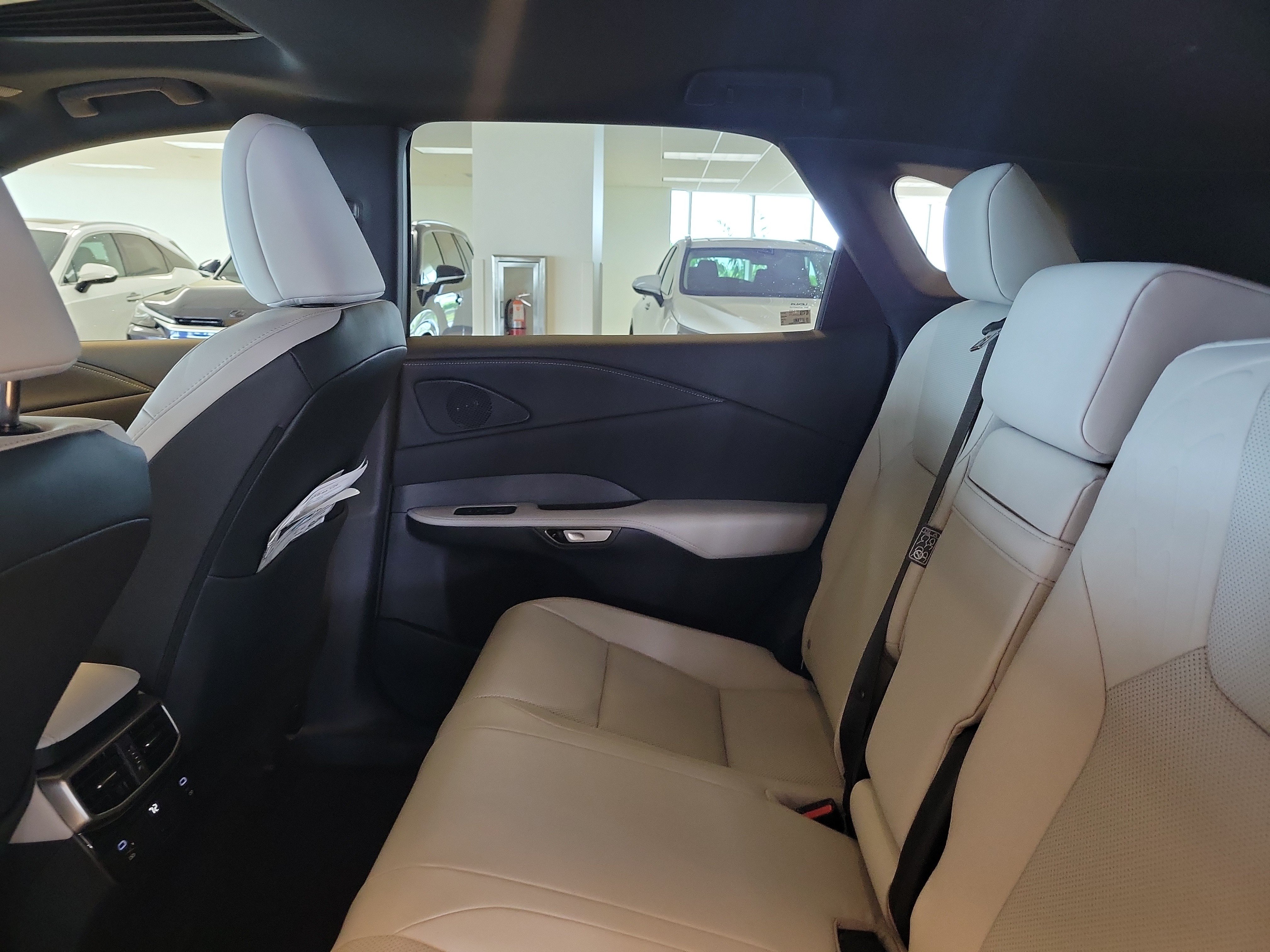 New 2026 Lexus RX 500h F Sport AWD/4WD image 15