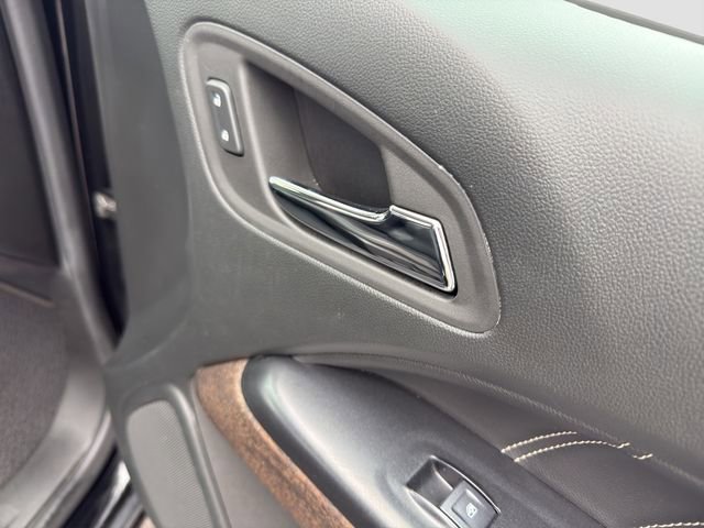 Used 2022 GMC Canyon Denali image 16