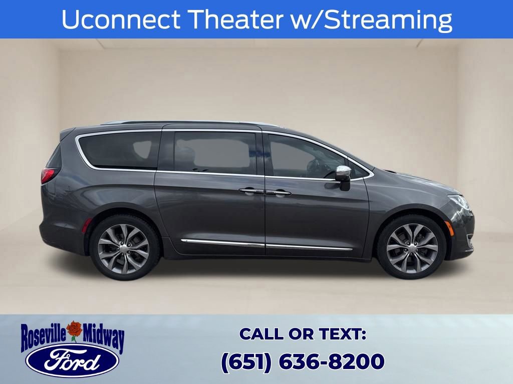 Used 2018 Chrysler Pacifica Limited w/ Tire & Wheel Group image 9