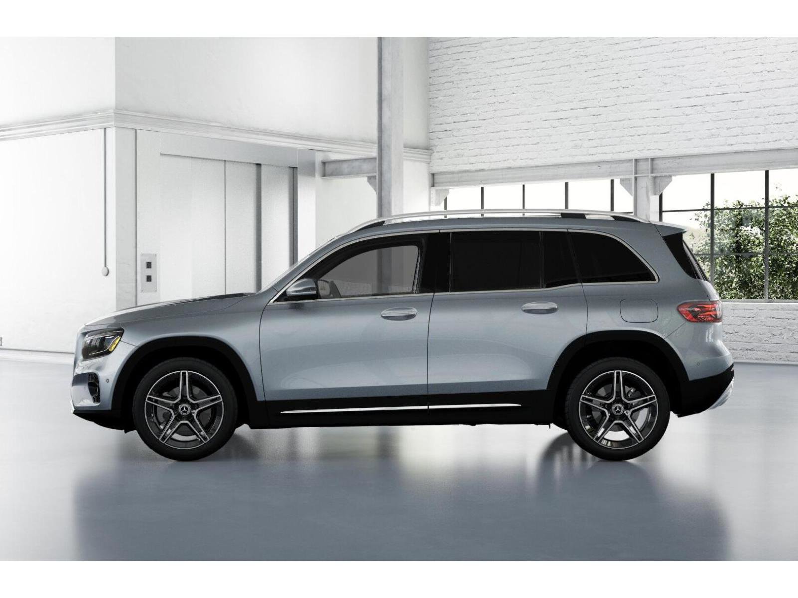 New 2026 Mercedes-Benz GLB 250 4MATIC image 34