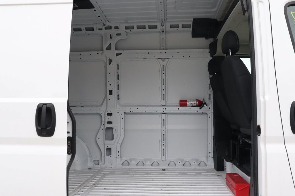 Used 2024 RAM ProMaster 1500 w/ Convenience Group FWD image 24