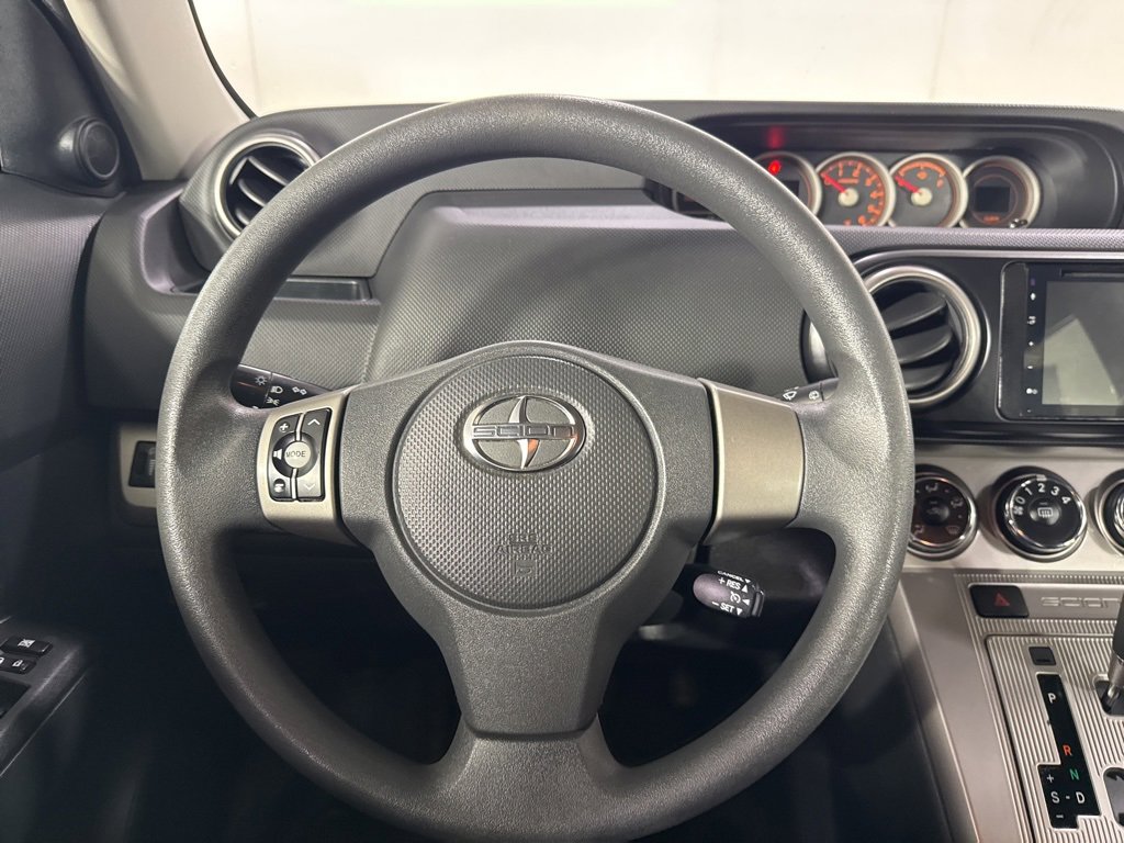 Used 2014 Scion xB image 3