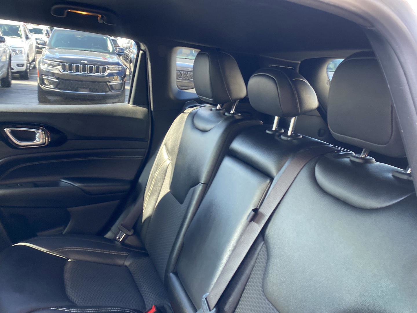 Used 2024 Jeep Compass Latitude w/ Altitude Special Edition image 10