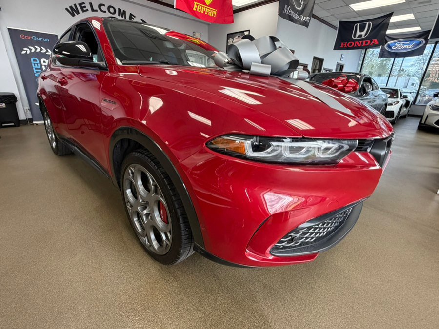 Used 2024 Alfa Romeo Tonale Veloce AWD/4WD image 18