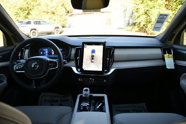New 2027 Volvo XC90 B6 Plus AWD/4WD image 19