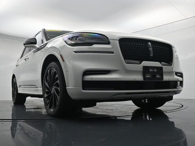 Used 2023 Lincoln Aviator Reserve w/ Equipment Group 201A AWD/4WD image 32