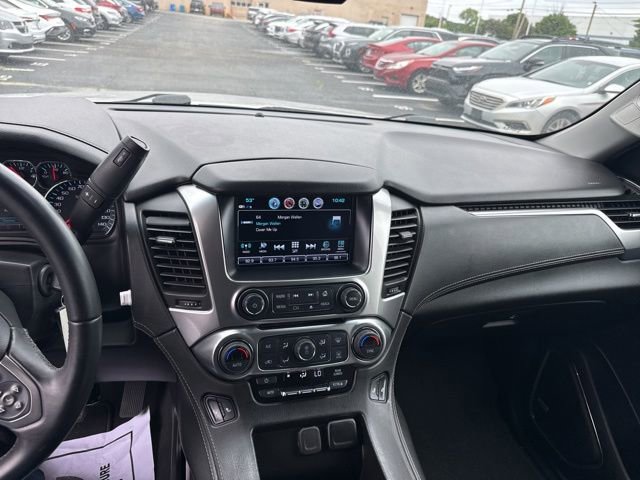 Used 2019 Chevrolet Suburban LT AWD/4WD image 13