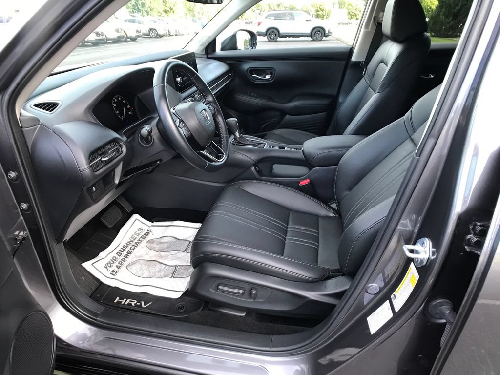 Certified 2025 Honda HR-V EX-L image 4