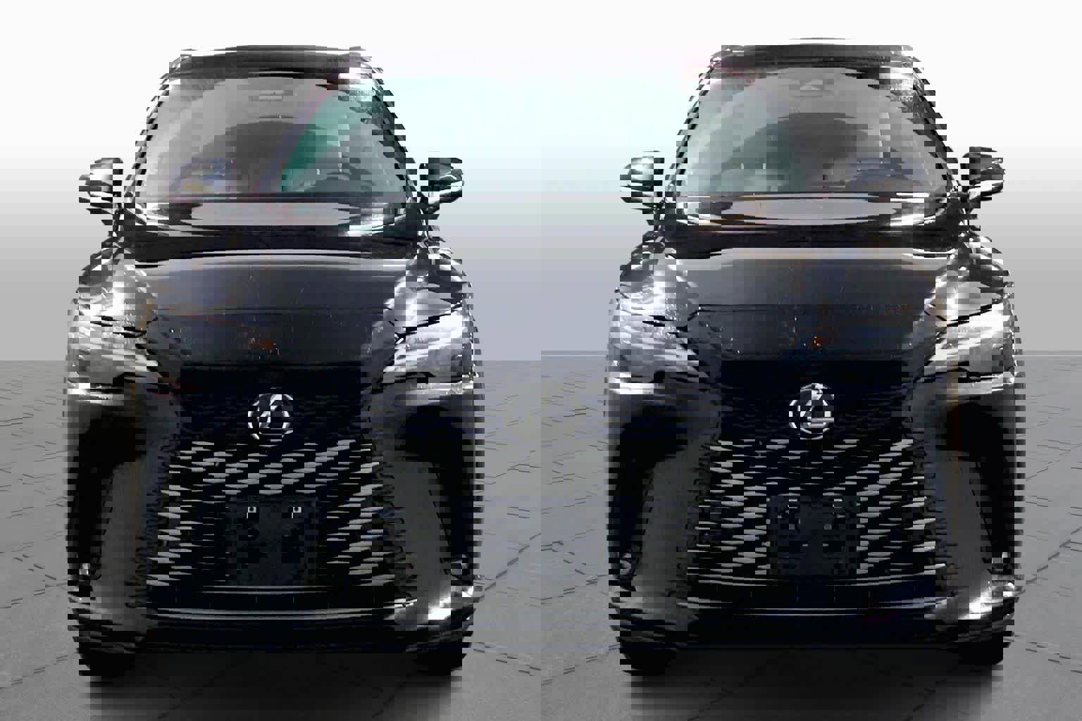 Certified 2023 Lexus RX 350 Premium w/ Accessory Package (Z1) image 4