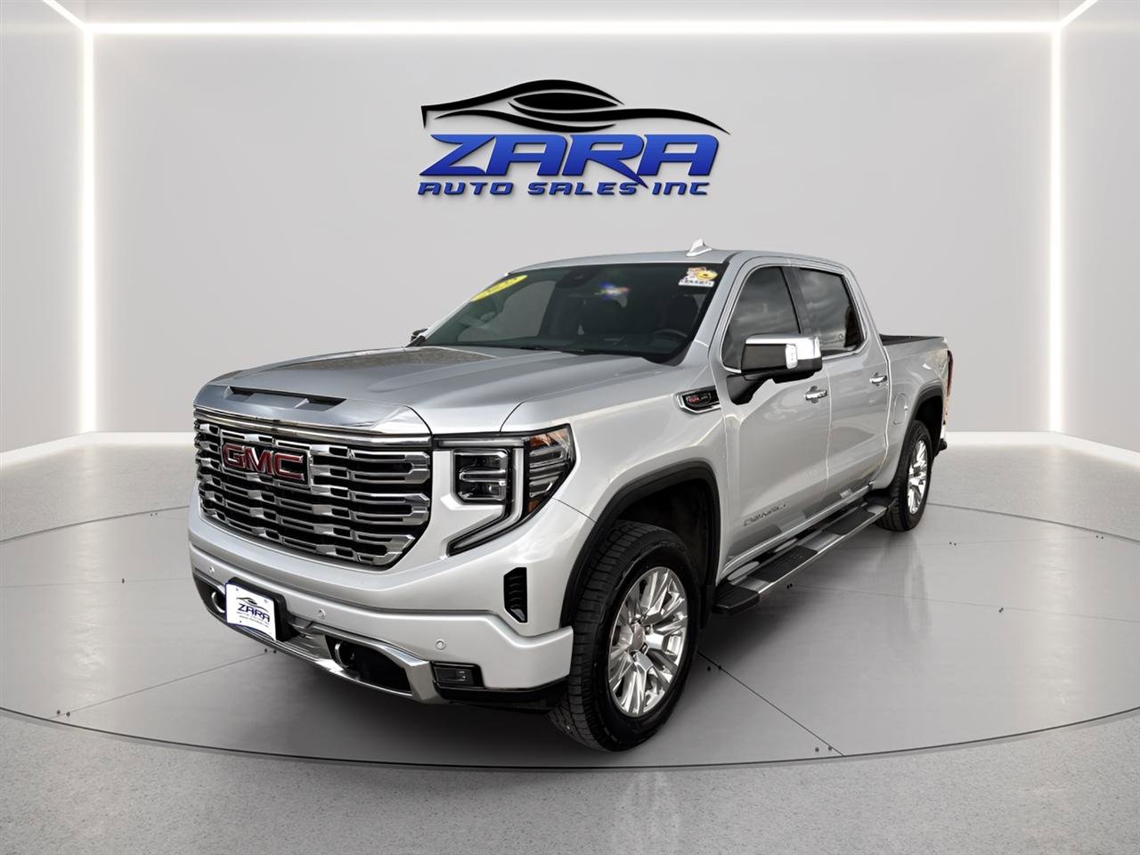 Used 2022 GMC Sierra 1500 Denali AWD/4WD image 2