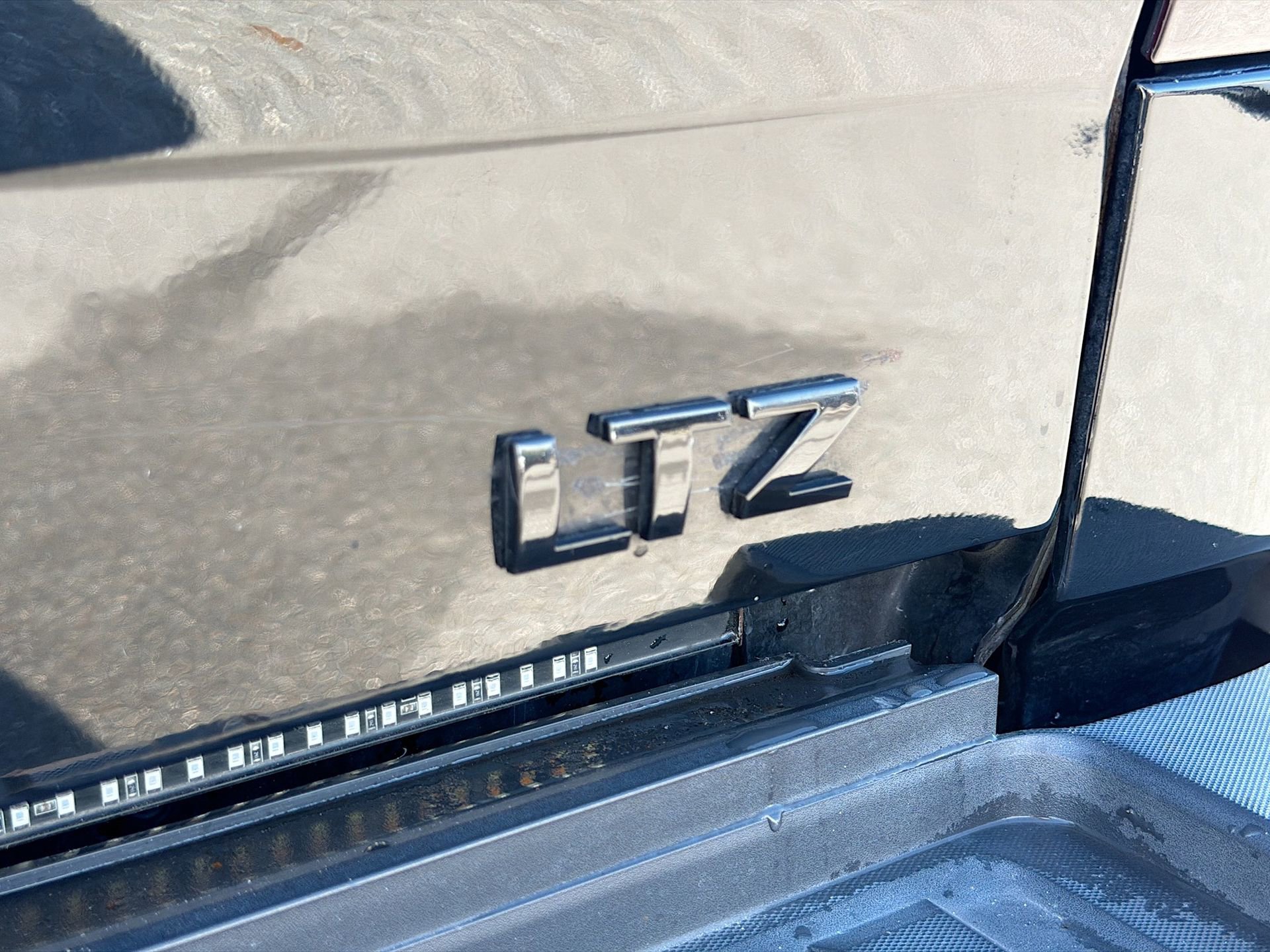 Used 2019 Chevrolet Silverado 2500 LTZ w/ Duramax Plus Package image 43