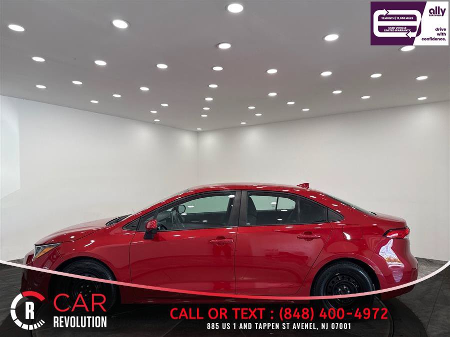 Used 2021 Toyota Corolla LE FWD image 4