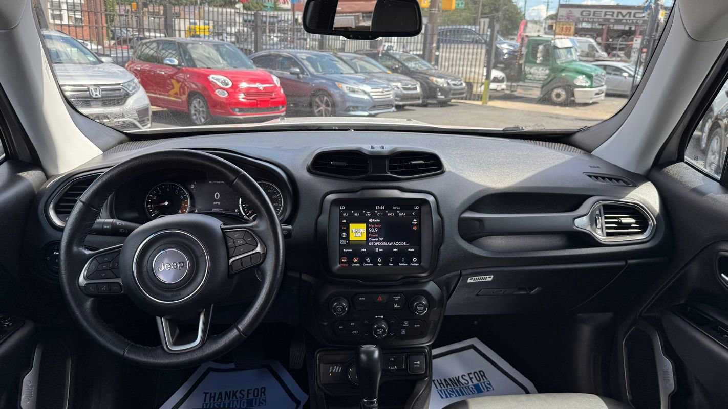 Used 2021 Jeep Renegade Limited image 10