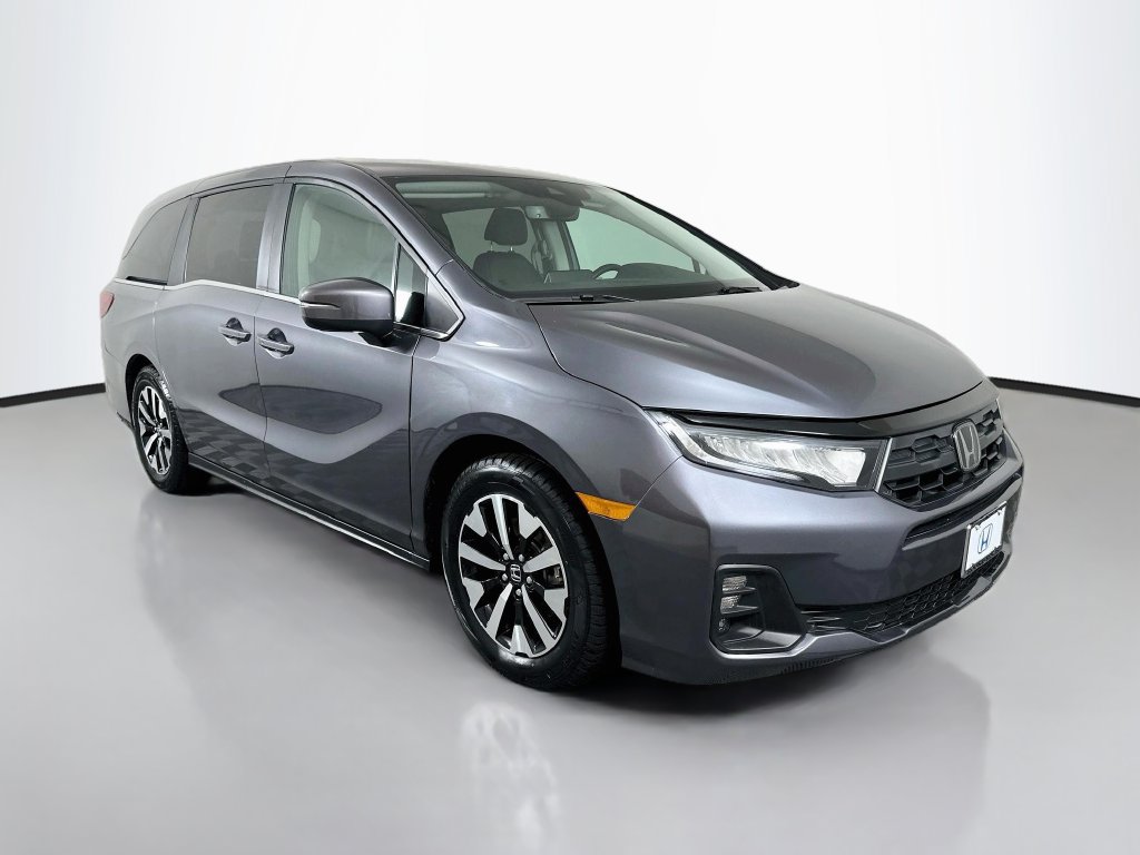 Certified 2025 Honda Odyssey EX-L image 3