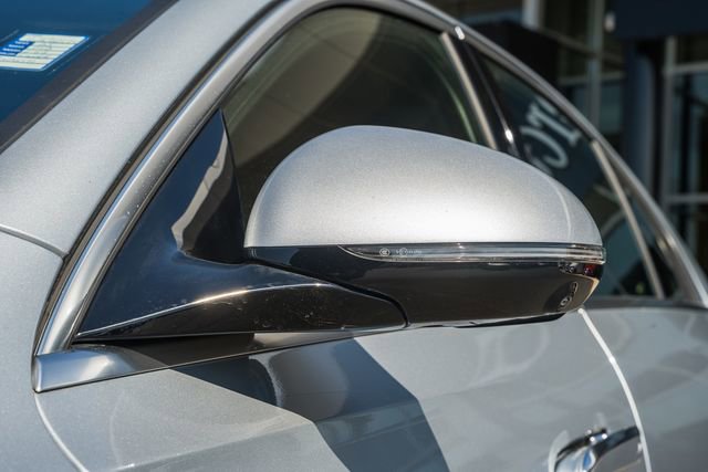 Used 2025 Mercedes-Benz E 53 AMG e 4MATIC Sedan image 16