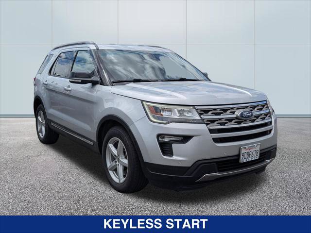 Used 2018 Ford Explorer XLT w/ Equipment Group 202A FWD image 7