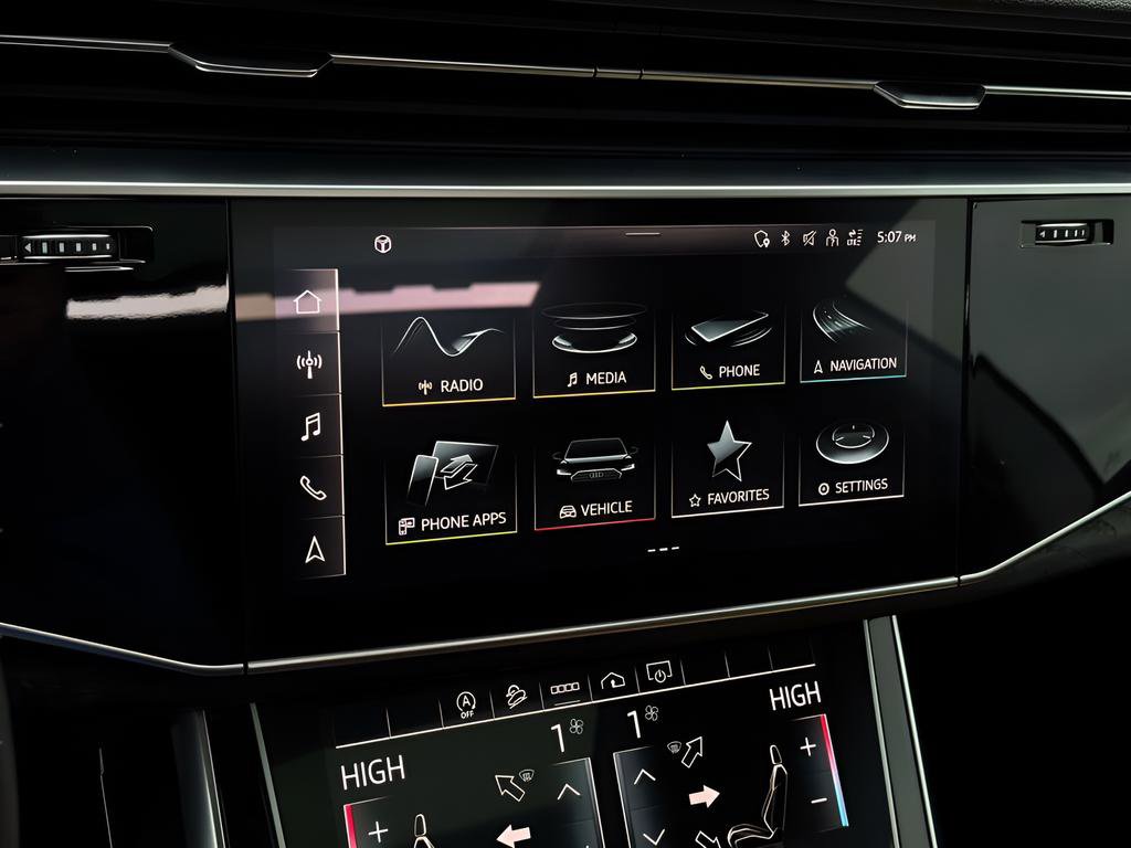 Used 2022 Audi Q8 Premium Plus image 12