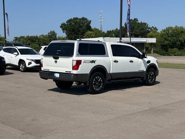 Used 2017 Nissan Titan PRO-4X AWD/4WD image 4