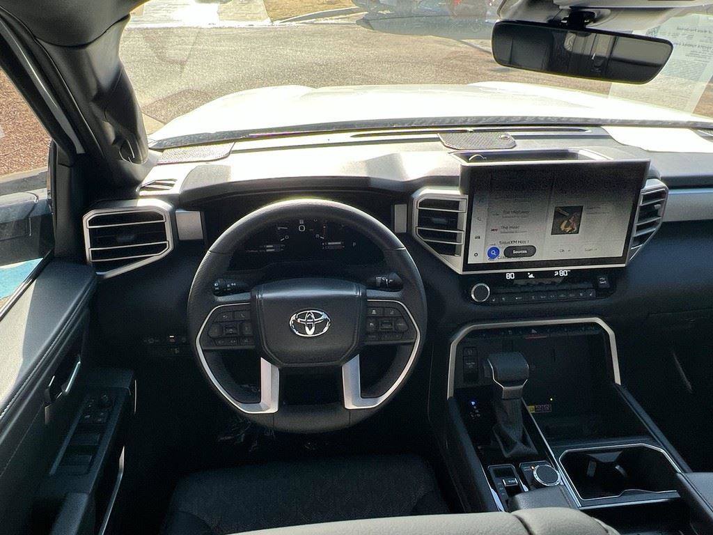 Used 2025 Toyota Tundra Limited w/ Power Package image 15