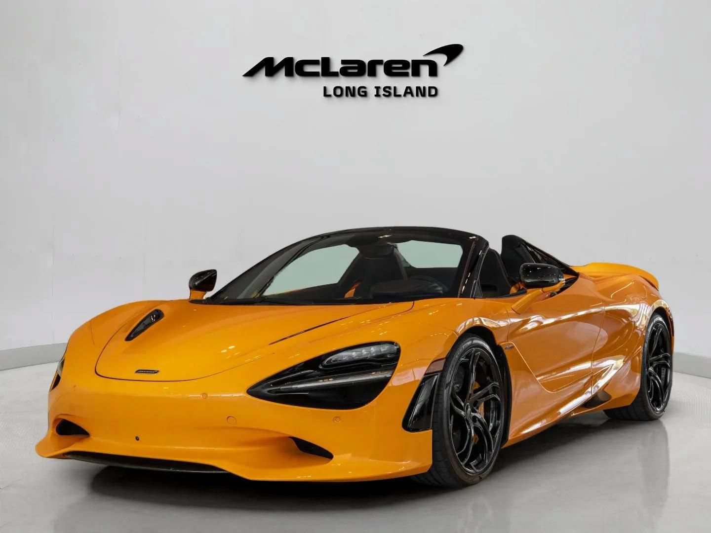 Used 2024 McLaren 750S Spider RWD image 1