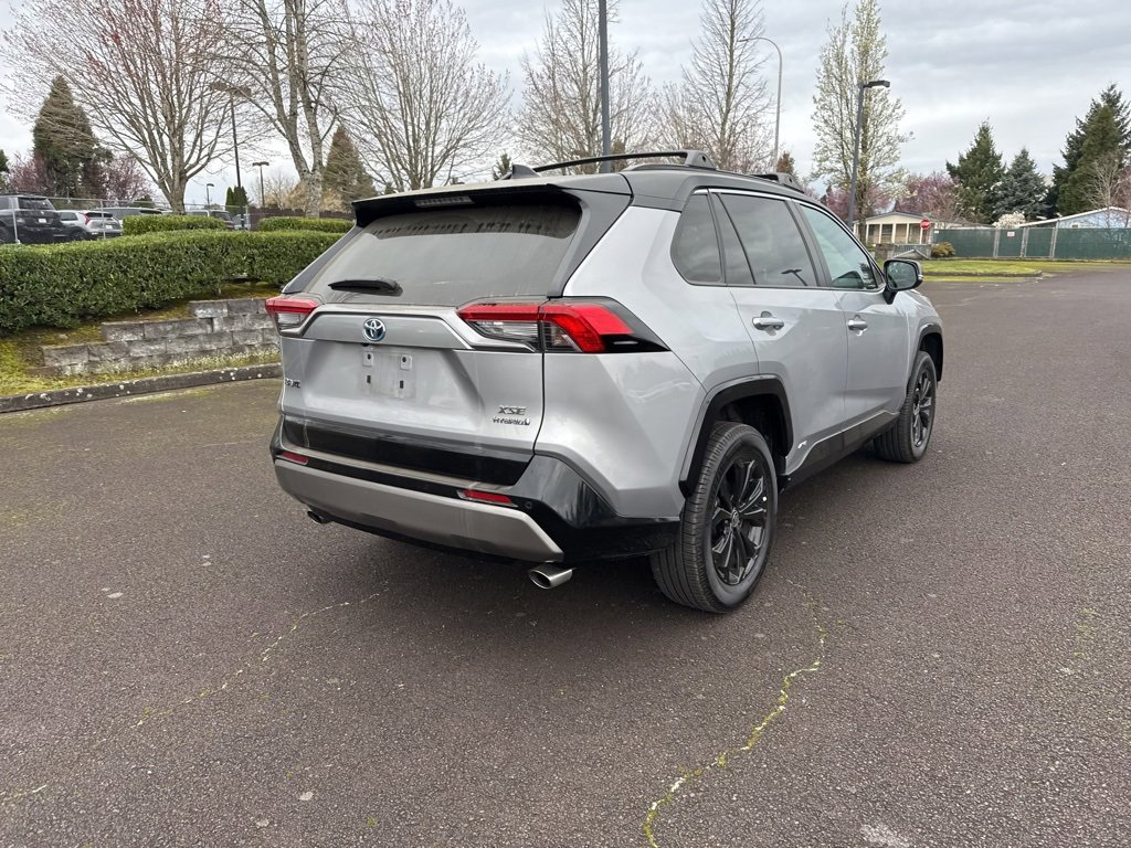 Used 2022 Toyota RAV4 XSE image 7