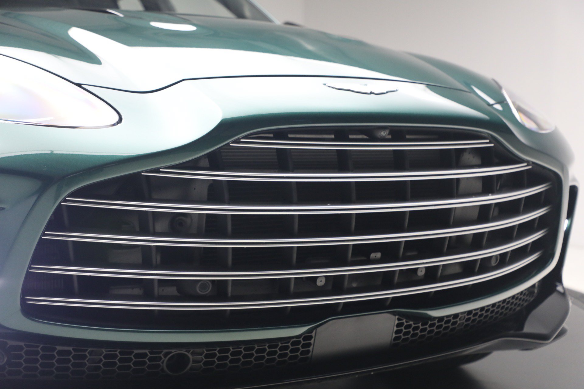 Used 2026 Aston Martin DBX 707 AWD/4WD image 14