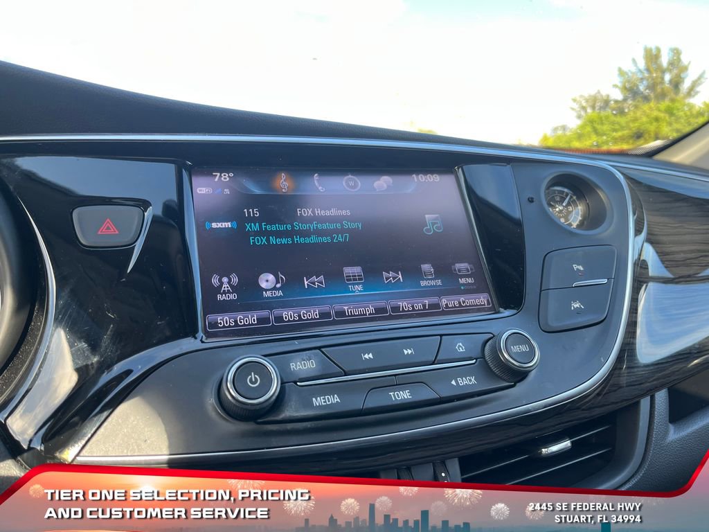Used 2018 Buick Envision Premium w/ LPO, Hit The Road Package image 30