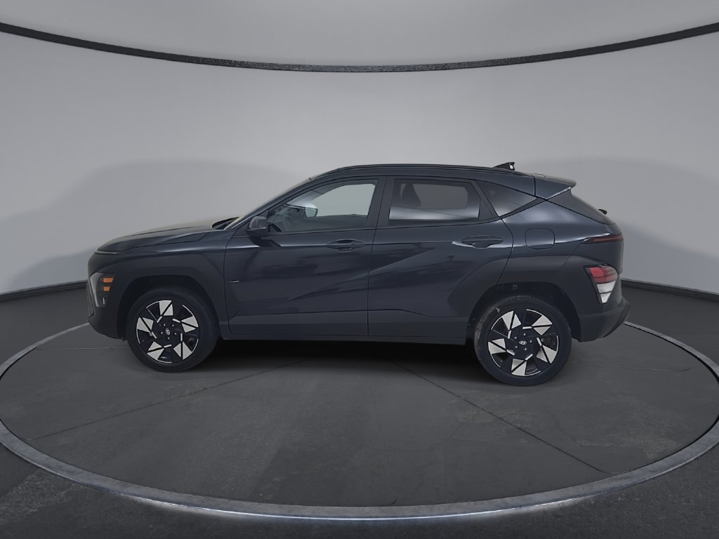Used 2025 Hyundai Kona SEL AWD/4WD image 9