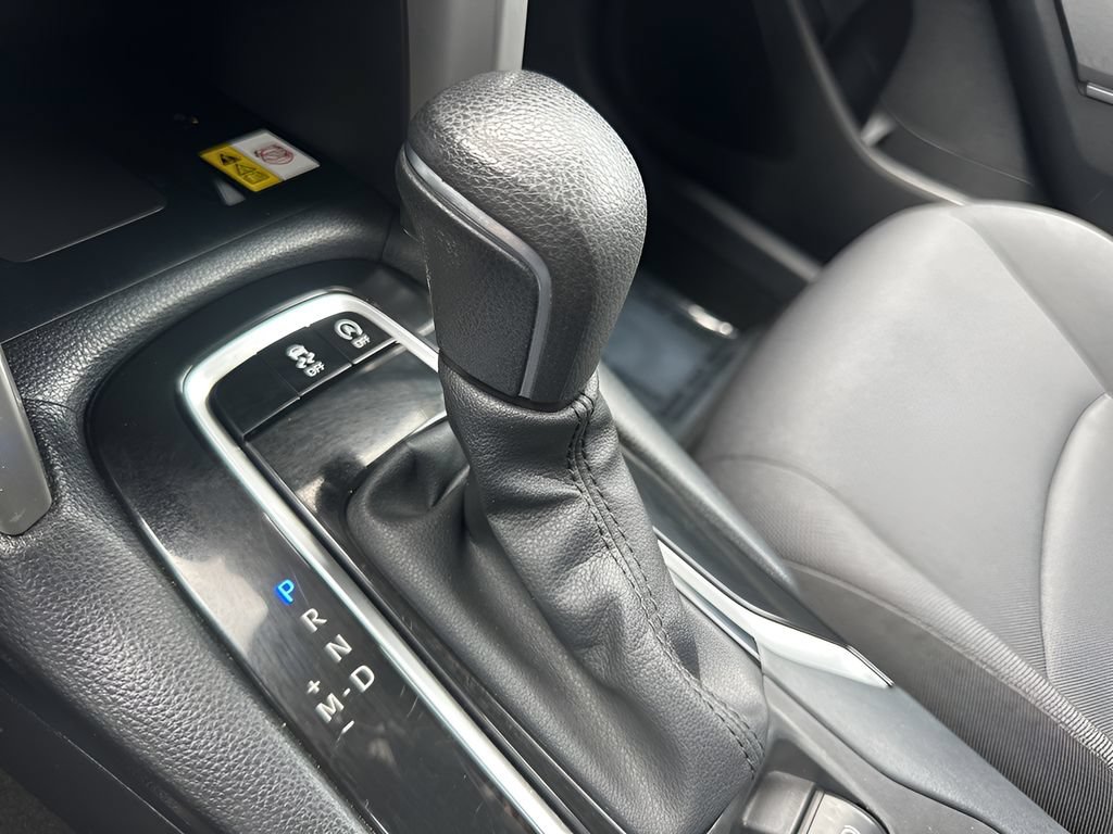 Used 2023 Toyota Corolla Cross LE FWD image 15