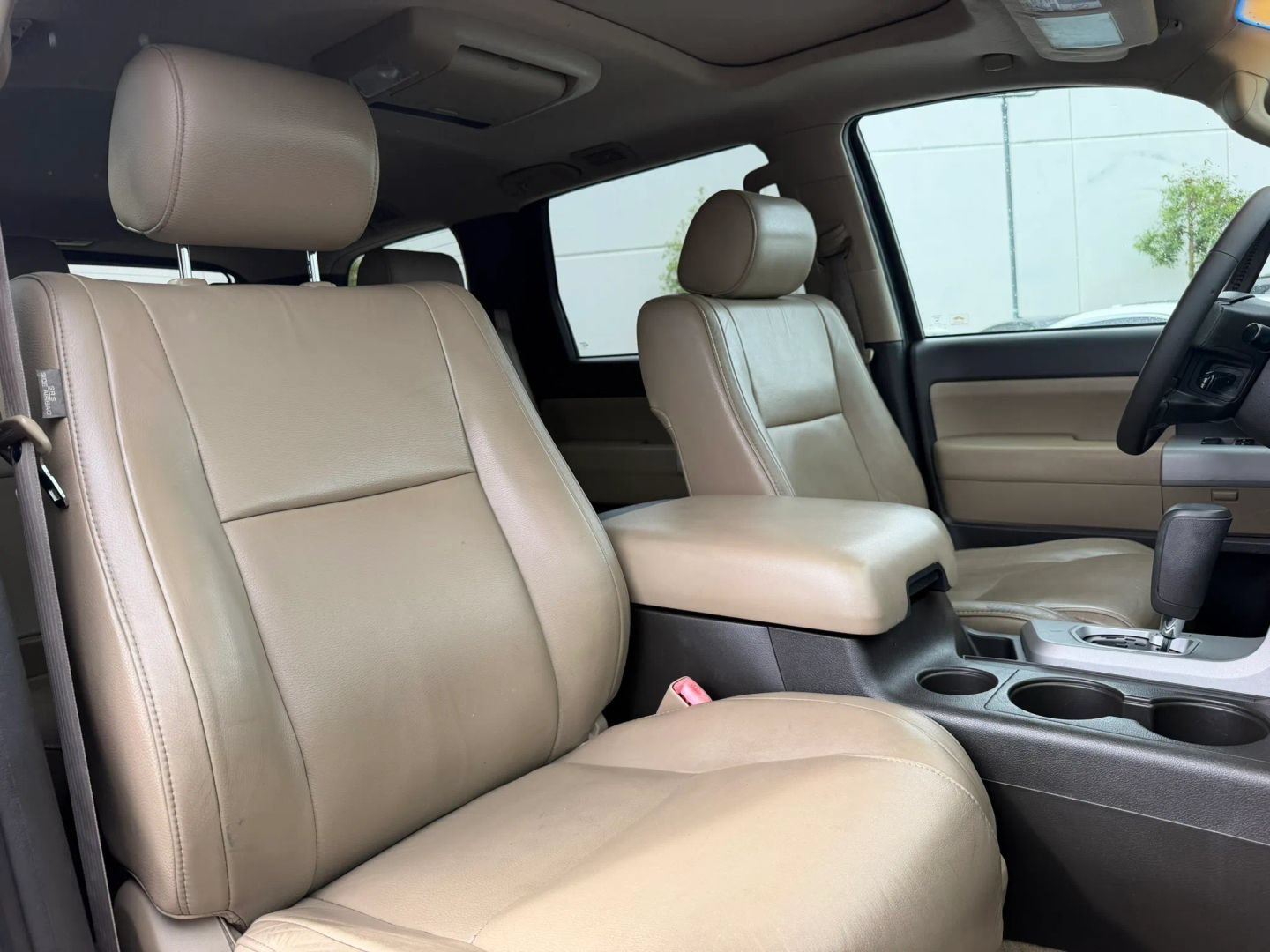 Used 2008 Toyota Sequoia SR5 AWD/4WD image 20