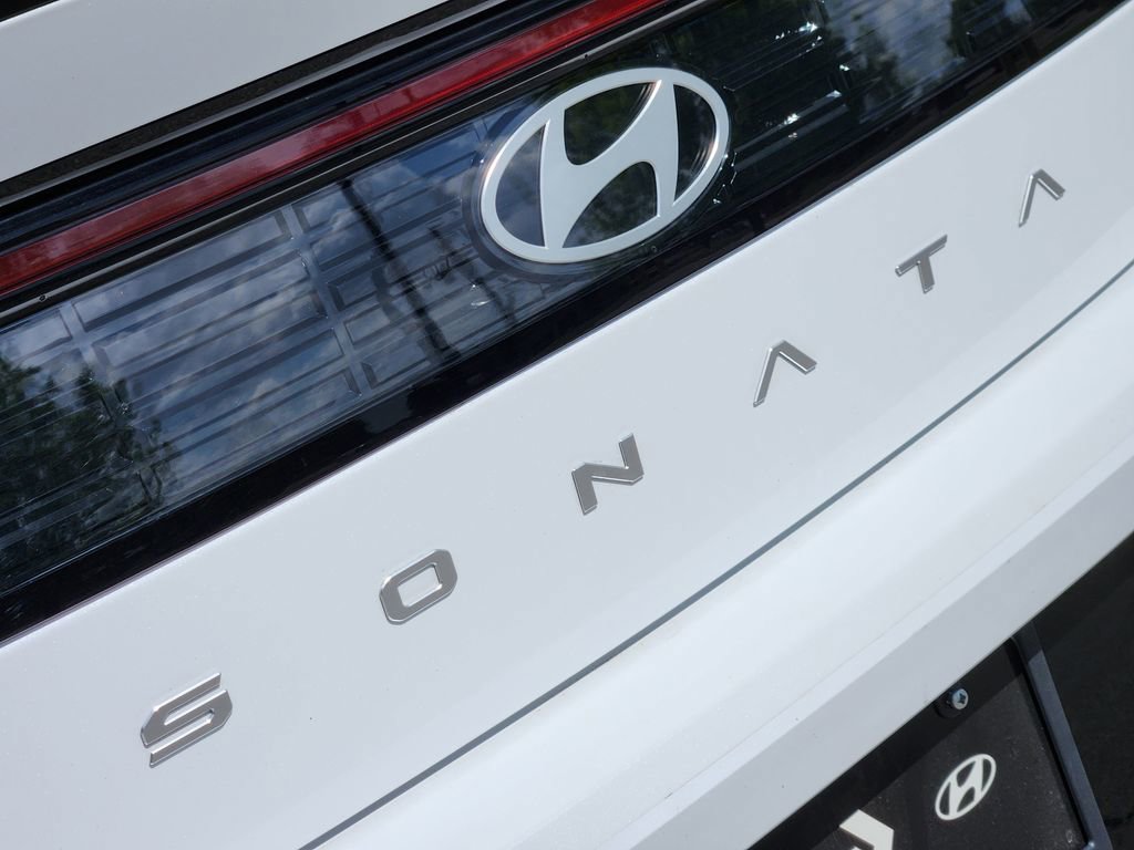 Certified 2025 Hyundai Sonata Limited image 7