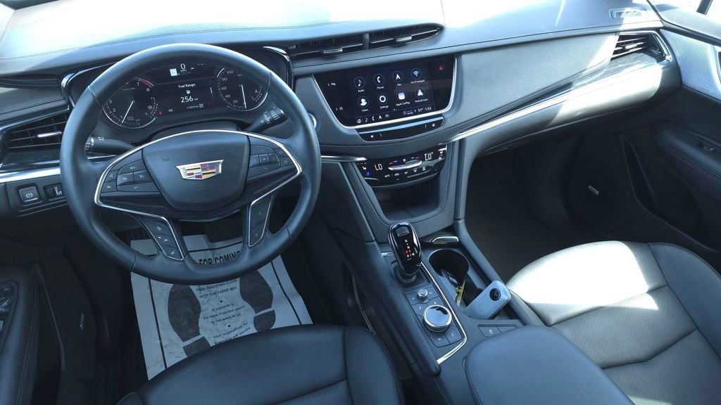 Used 2025 Cadillac XT5 Premium Luxury image 27