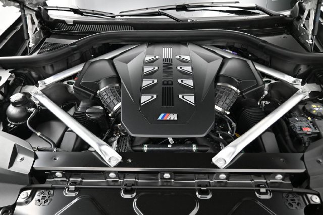 New 2027 BMW X7 M60i AWD/4WD image 23