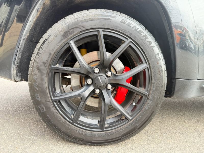 Used 2018 Jeep Grand Cherokee SRT image 34