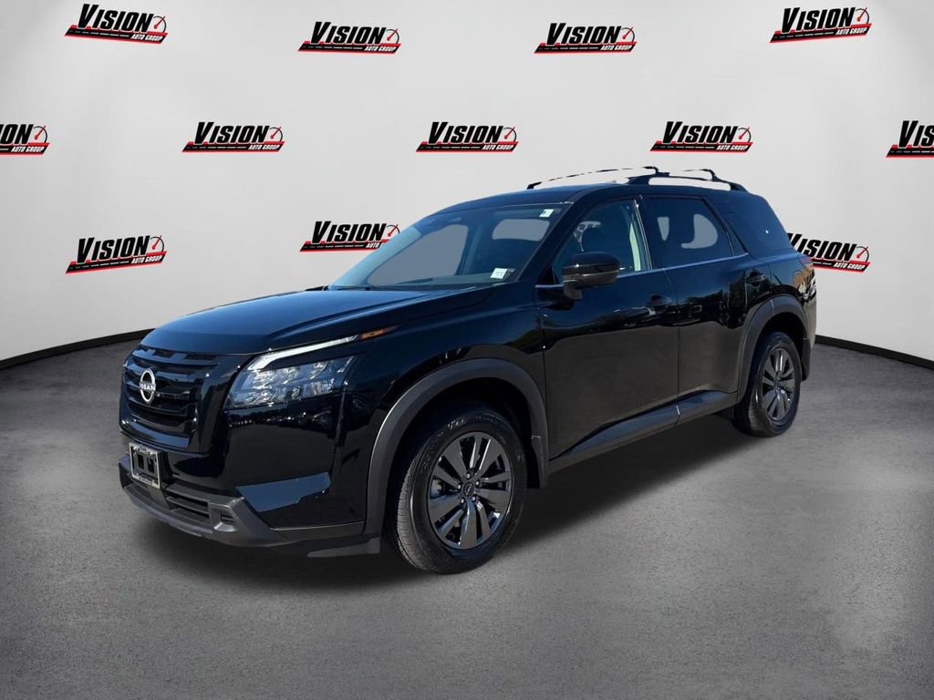 New 2025 Nissan Pathfinder SV w/ Black Appearance Package