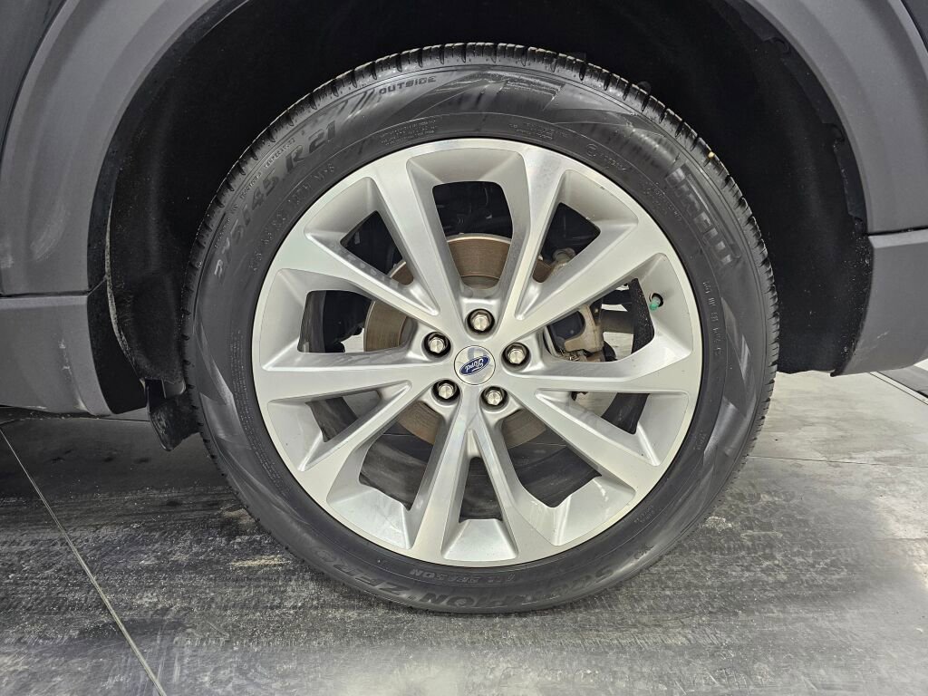 Used 2021 Ford Explorer Platinum w/ Equipment Group 601A image 10