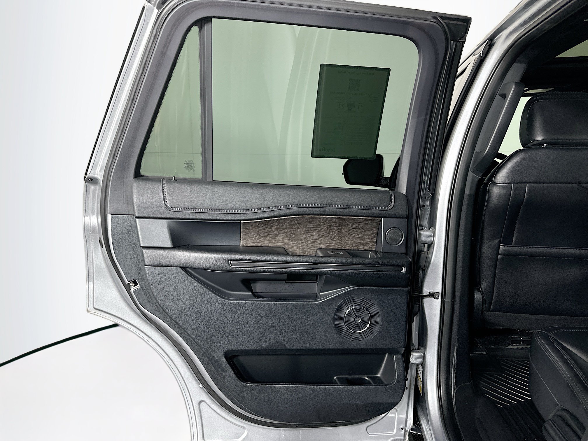 Used 2021 Ford Expedition Limited RWD image 28