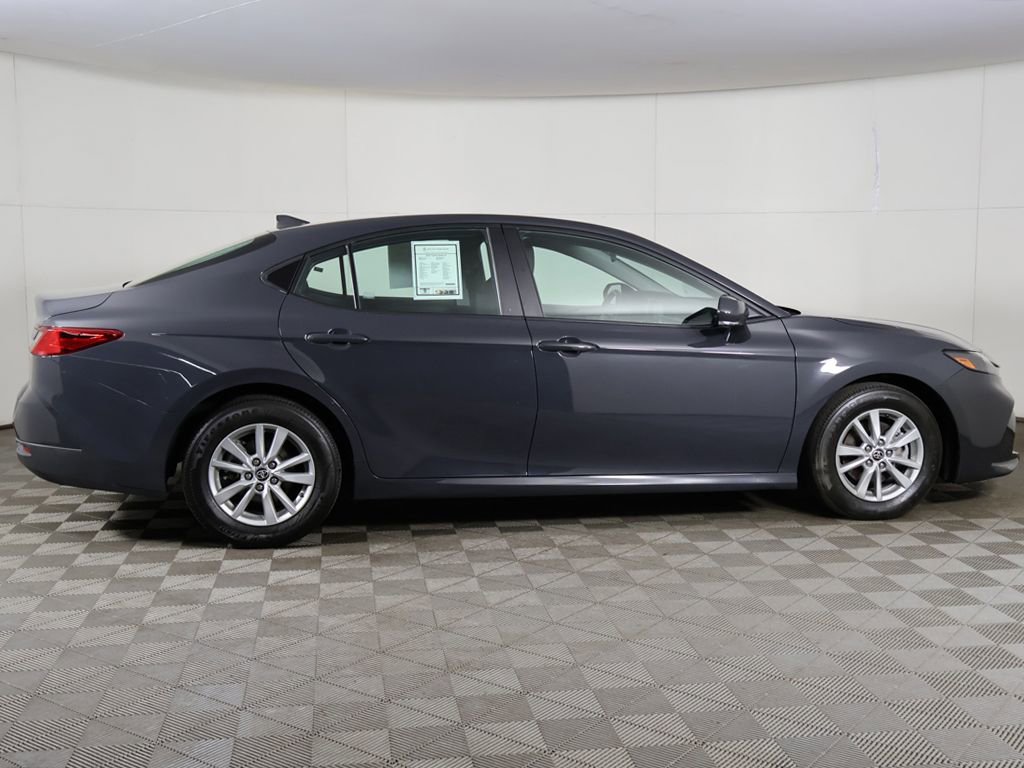Used 2025 Toyota Camry LE FWD image 11