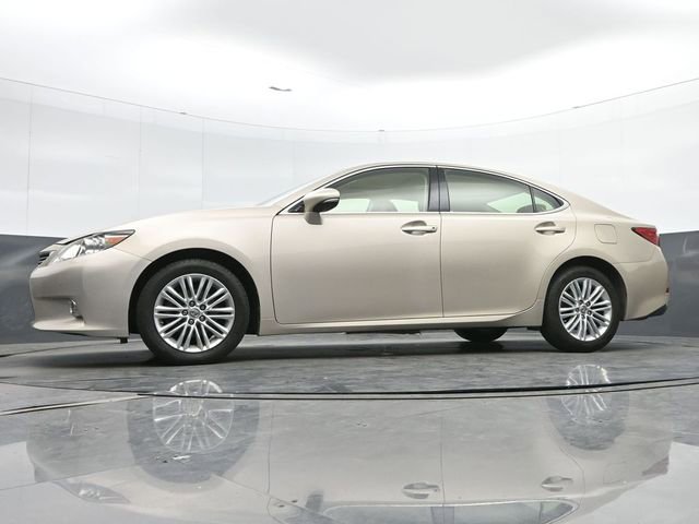 Used 2014 Lexus ES 350 w/ Luxury Package image 16