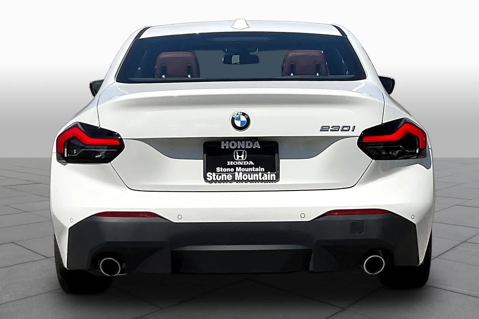 Used 2026 BMW 230i Coupe w/ Premium Package RWD image 5