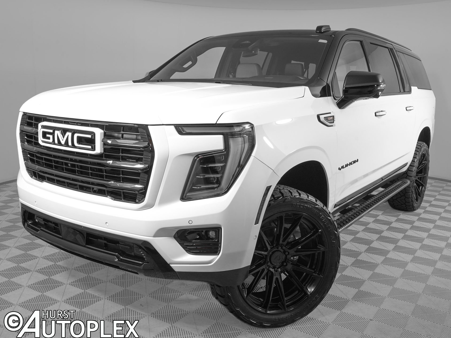 Used 2025 GMC Yukon XL Elevation