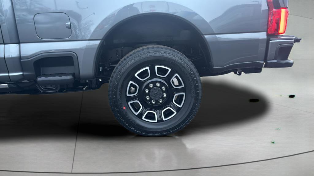 New 2026 Ford F250 Platinum w/ FX4 Off-Road Package AWD/4WD image 62