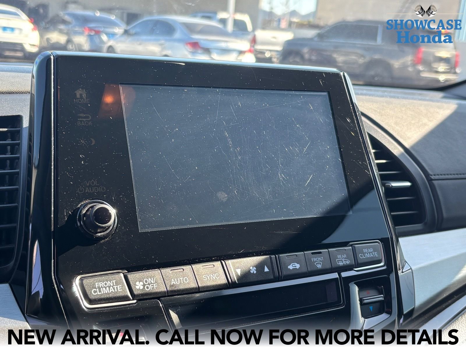 Used 2018 Honda Odyssey Elite image 8