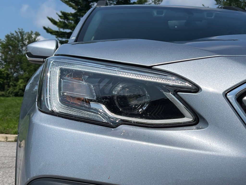 Used 2021 Subaru Outback Limited XT w/ Popular Package #2 AWD/4WD image 10
