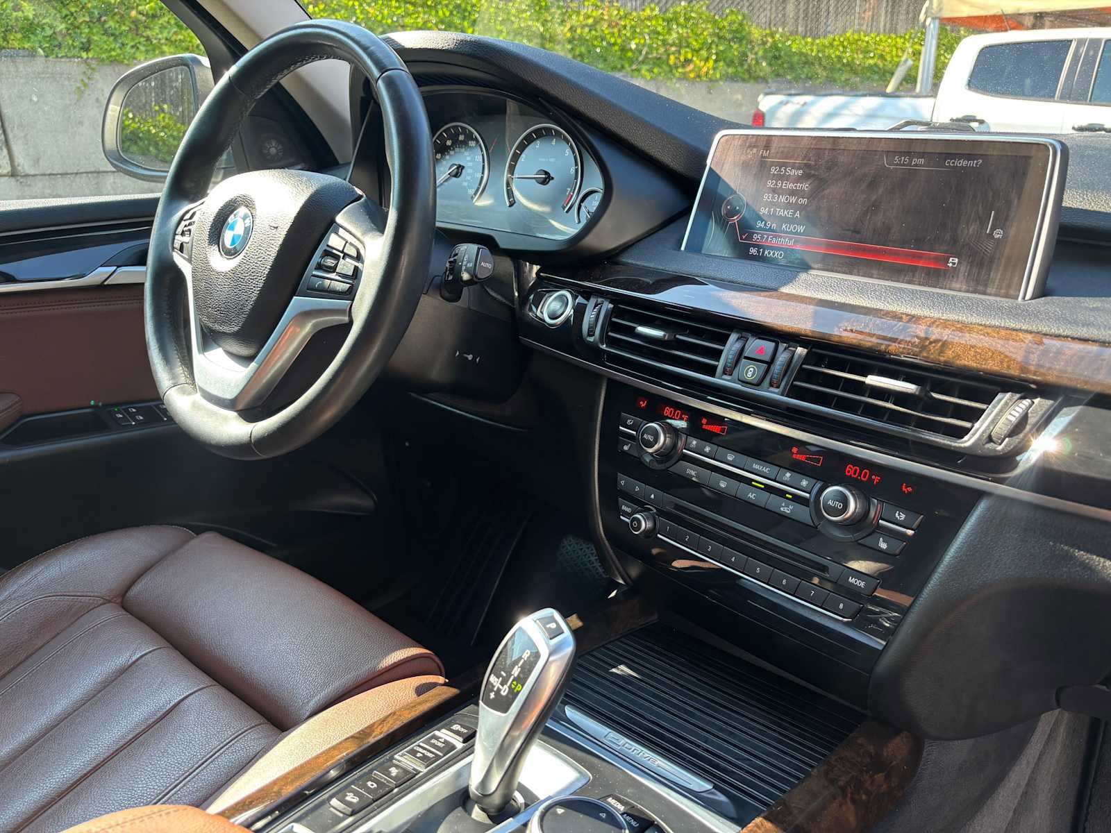 Used 2016 BMW X5 xDrive40e AWD/4WD image 10